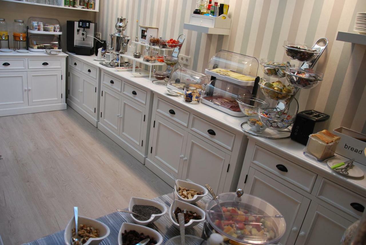 Hotel Colosseum Rheinbollen Luaran gambar